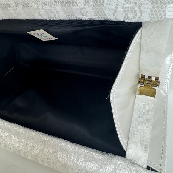 Vintage Facile White Lace Satin Evening Clutch – 1950s–60s Made in USA - Picture 4 of 16